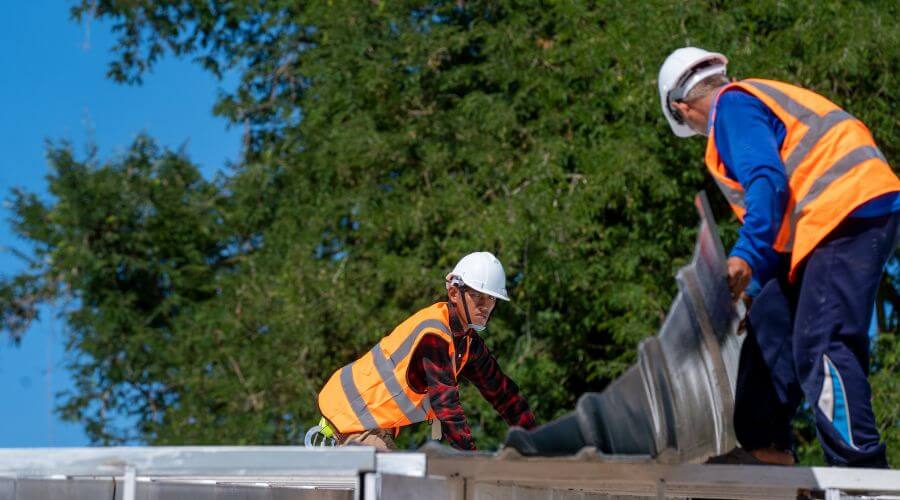 Expert new roof installation services in La Crescent, MN